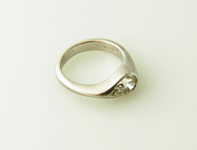 Platinum Diamond Solitaire Ring | 18 Karat Appraisers | Beverly Hills, CA | Fine Jewelry