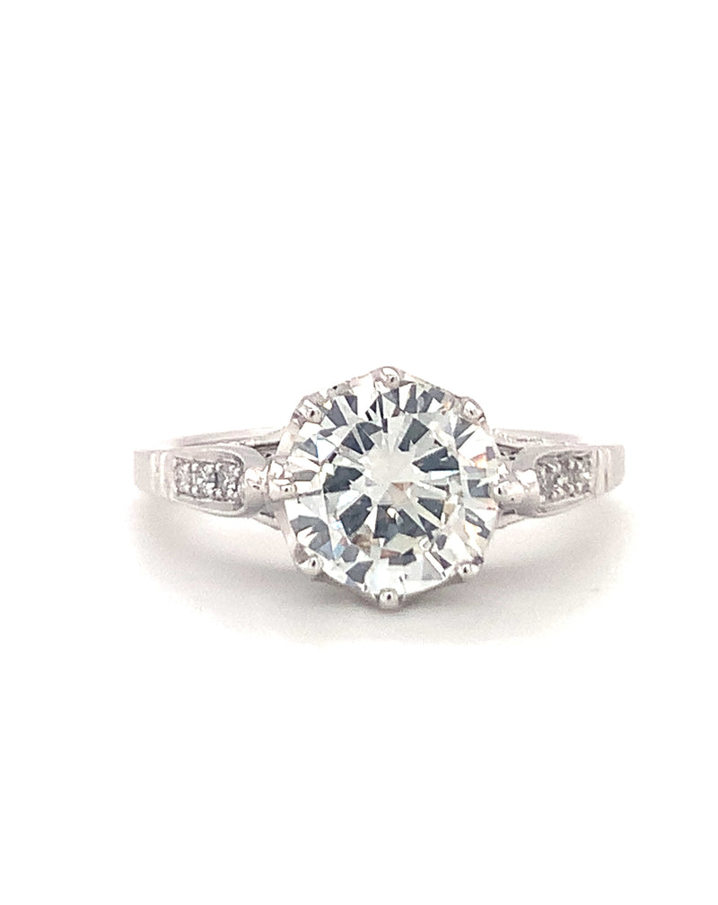 18K WHITE GOLD DIAMOND SOLITAIRE RING 18K WHITE GOLD DIAMOND SOLITAIRE RING