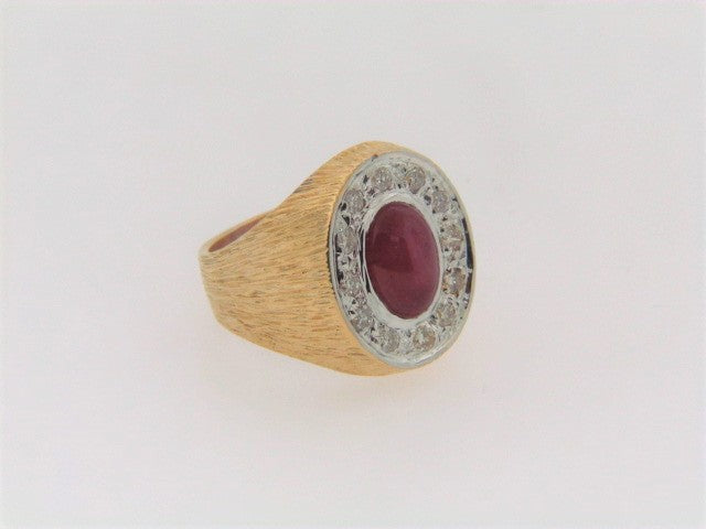 18K Yellow Gold, Star Ruby and Diamond Ring