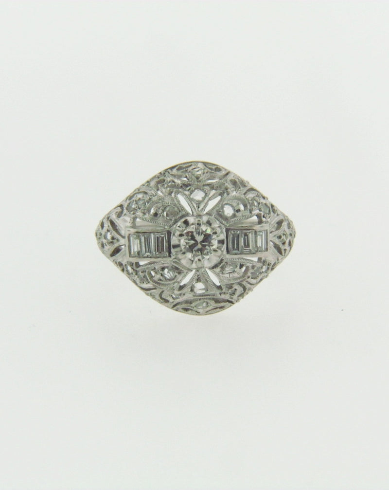 PLATINUM DIAMOND FILIGREE RING | 18 Karat Appraisers | Beverly Hills, CA | Fine Jewelry
