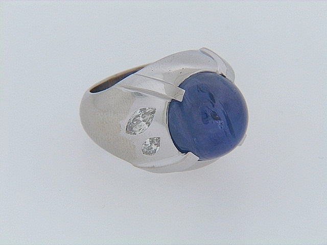 14K White Gold Star Sapphire and Diamond Ring | 18 Karat Appraisers | Beverly Hills, CA | Fine Jewelry