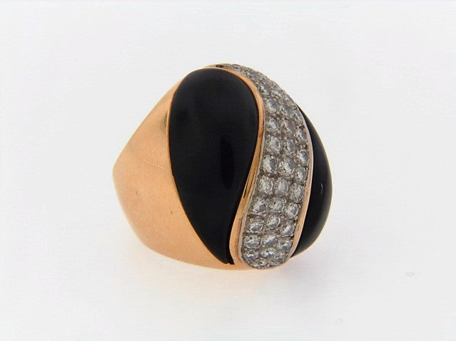 18K-YG DIAMOND AND BLACK ONYX RING | 18 Karat Appraisers | Beverly Hills, CA | Fine Jewelry