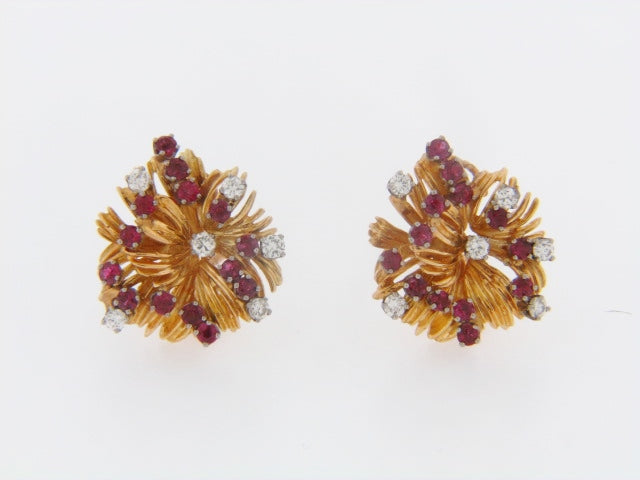 18K-YG FLOWER RUBY AND DIAMOND EARRINGS