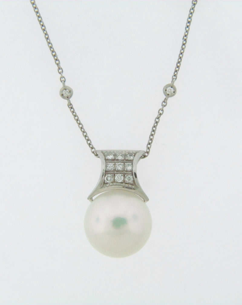 18K WHITE GOLD, PEARL AND DIAMOND PENDANT | 18 Karat Appraisers | Beverly Hills, CA | Fine Jewelry