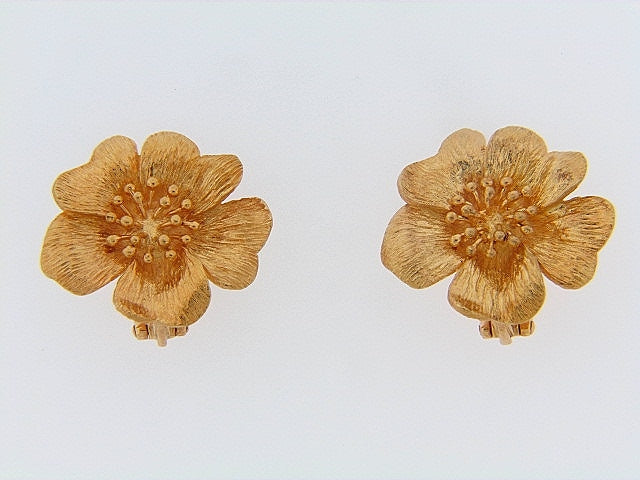 18K-YG FLOWER EARCLIPS BY "LALOUNIS"