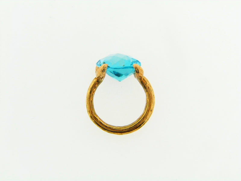 22K Yellow Gold Blue Topaz Ring