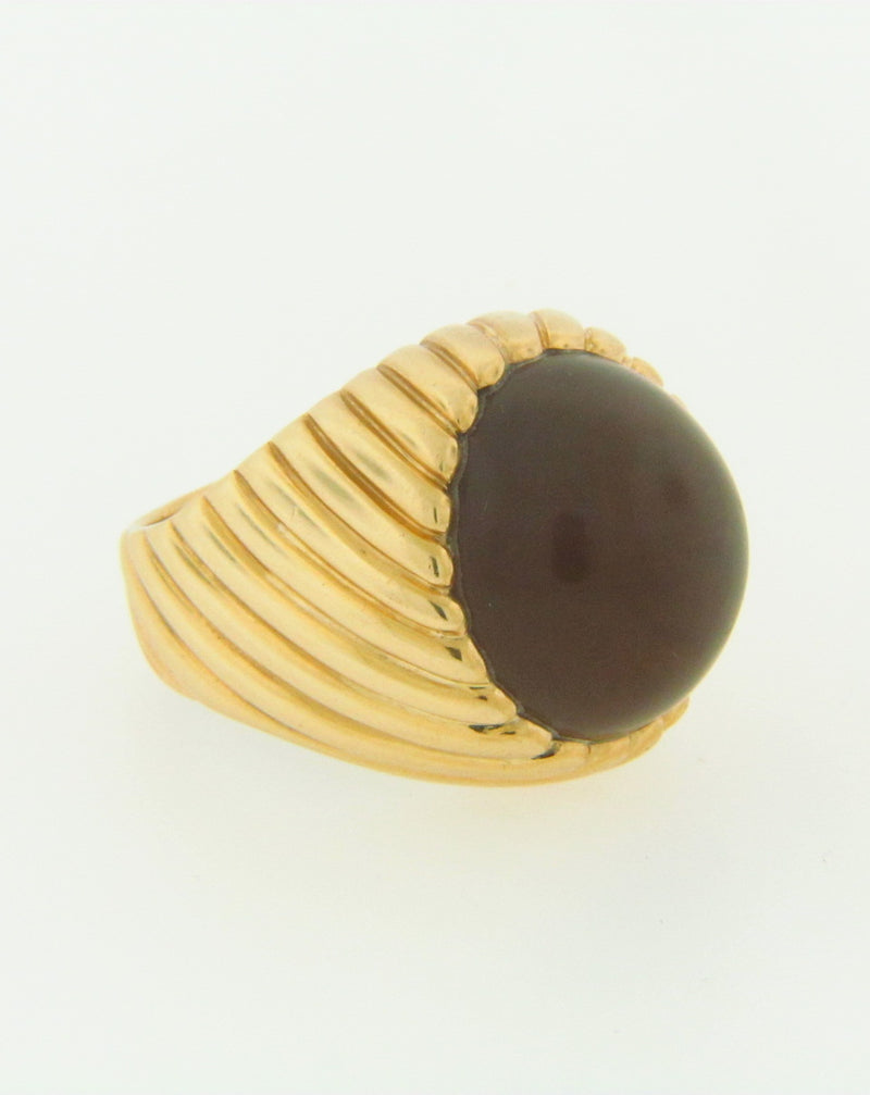 18K YELLOW GOLD CAT'S EYE AGATE RING | 18 Karat Appraisers | Beverly Hills, CA | Fine Jewelry