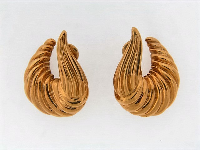 18K-YG FLUTED EARCLIPS BY 