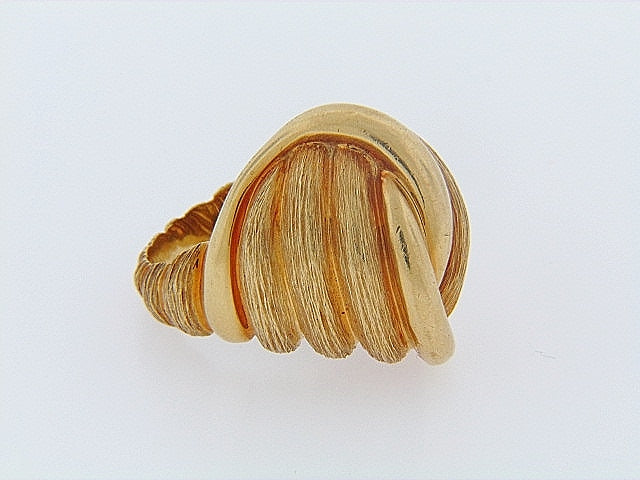 18K-YG KNOT DOME RING BY 