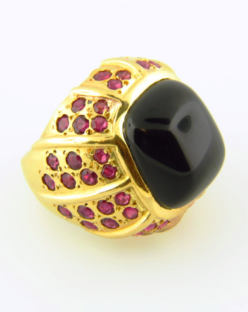18K Yellow Gold, Onyx and Ruby Ring | 18 Karat Appraisers | Beverly Hills, CA | Fine Jewelry