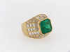 18K-YG EMERALD AND DIAMOND RING