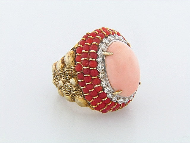 14K-YG PINK CORAL, RED CORAL, AND DIAMOND RING
