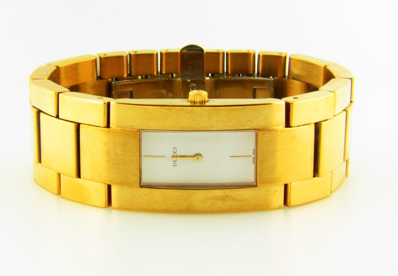 Stainless Steel Wristwatch by Gucci | 18 Karat Appraisers | Beverly Hills, CA | Fine Jewelry
