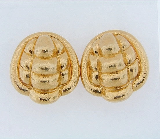 18K-YG FINE HAMMERED FINISH EARRINGS | 18 Karat Appraisers | Beverly Hills, CA | Fine Jewelry
