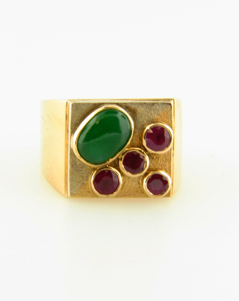 18K Yellow Gold, Jade and Ruby Ring | 18 Karat Appraisers | Beverly Hills, CA | Fine Jewelry