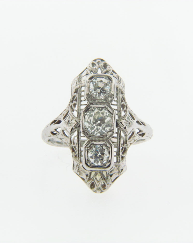 Art Deco, 18K White Gold Diamond Ring