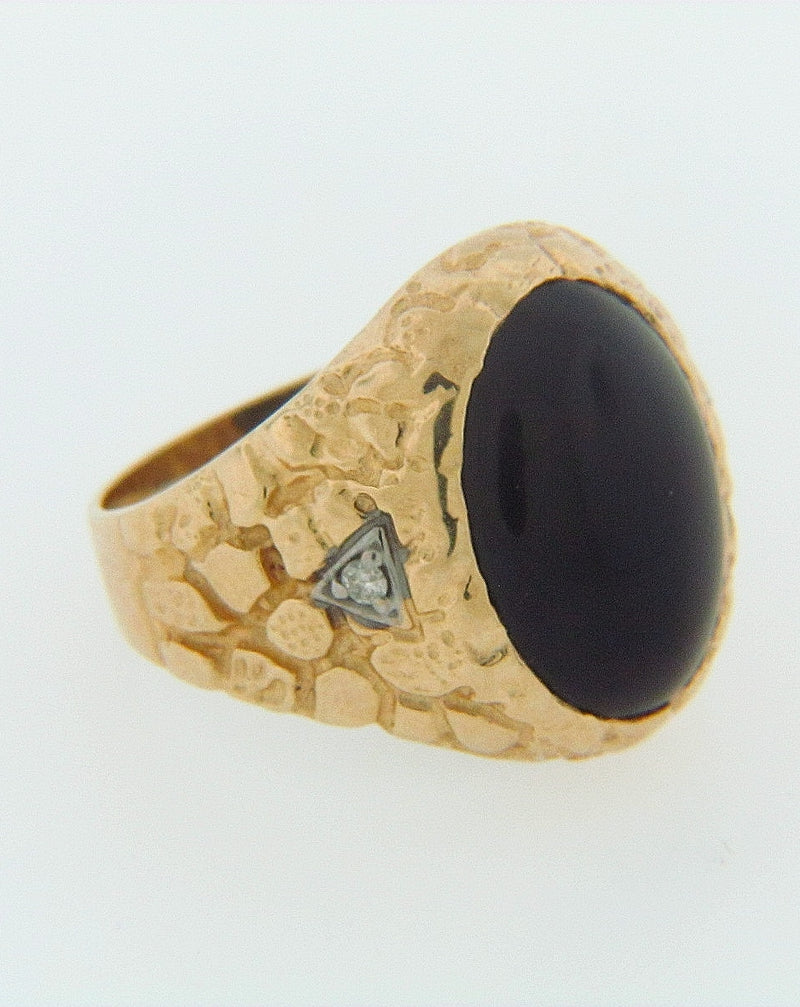 14K YELLOW GOLD BLACK ONYX AND DIAMOND RING | 18 Karat Appraisers | Beverly Hills, CA | Fine Jewelry