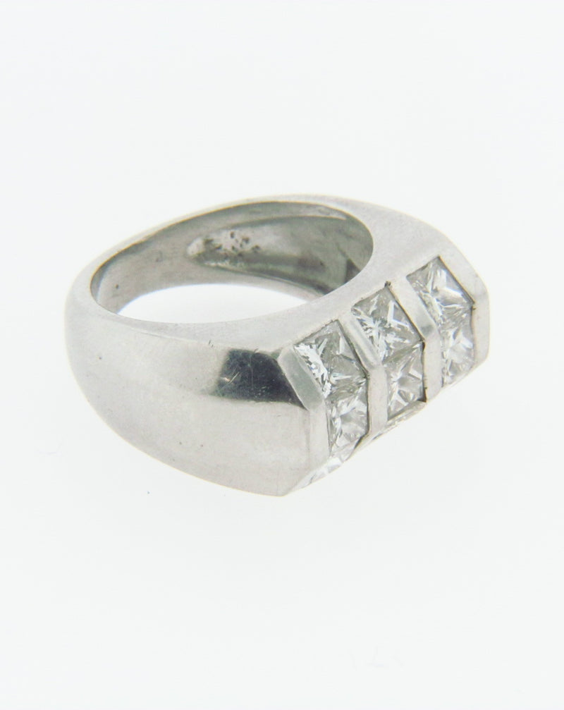 Platinum Diamond Ring | 18 Karat Appraisers | Beverly Hills, CA | Fine Jewelry