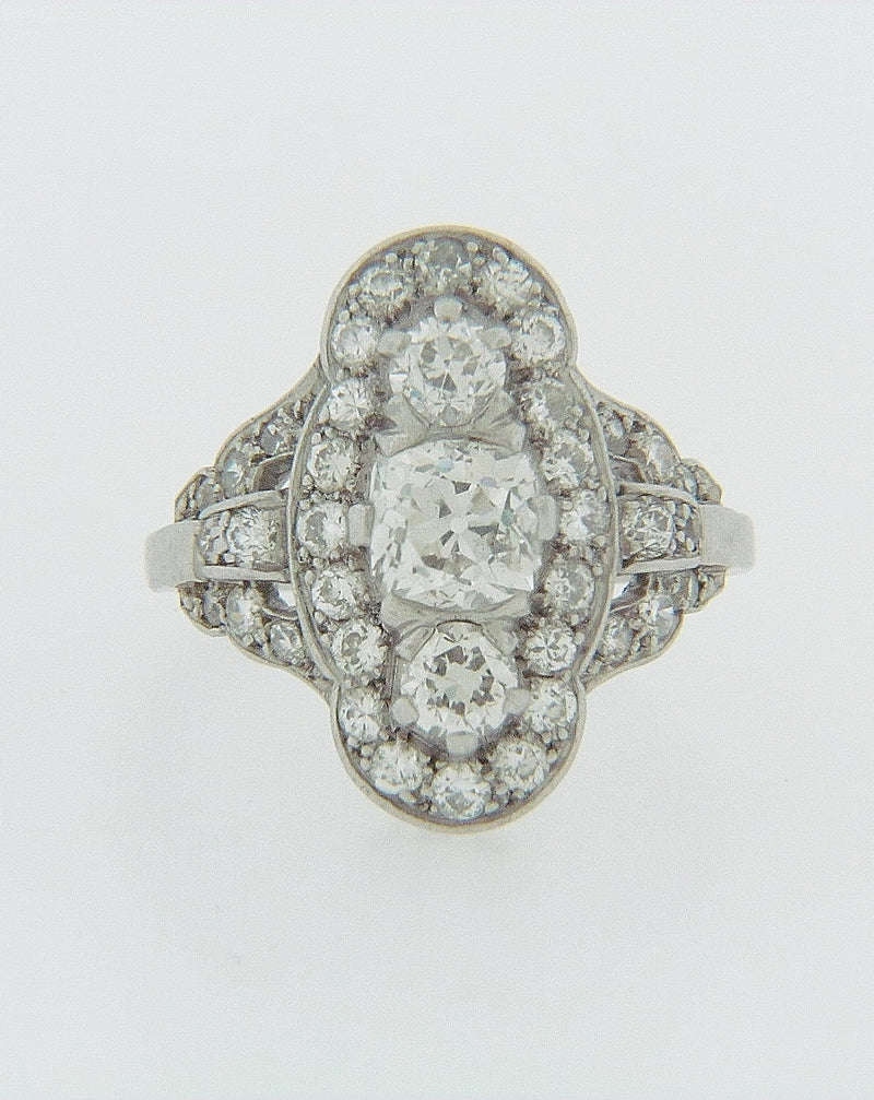 PLATINUM DIAMOND RING | 18 Karat Appraisers | Beverly Hills, CA | Fine Jewelry